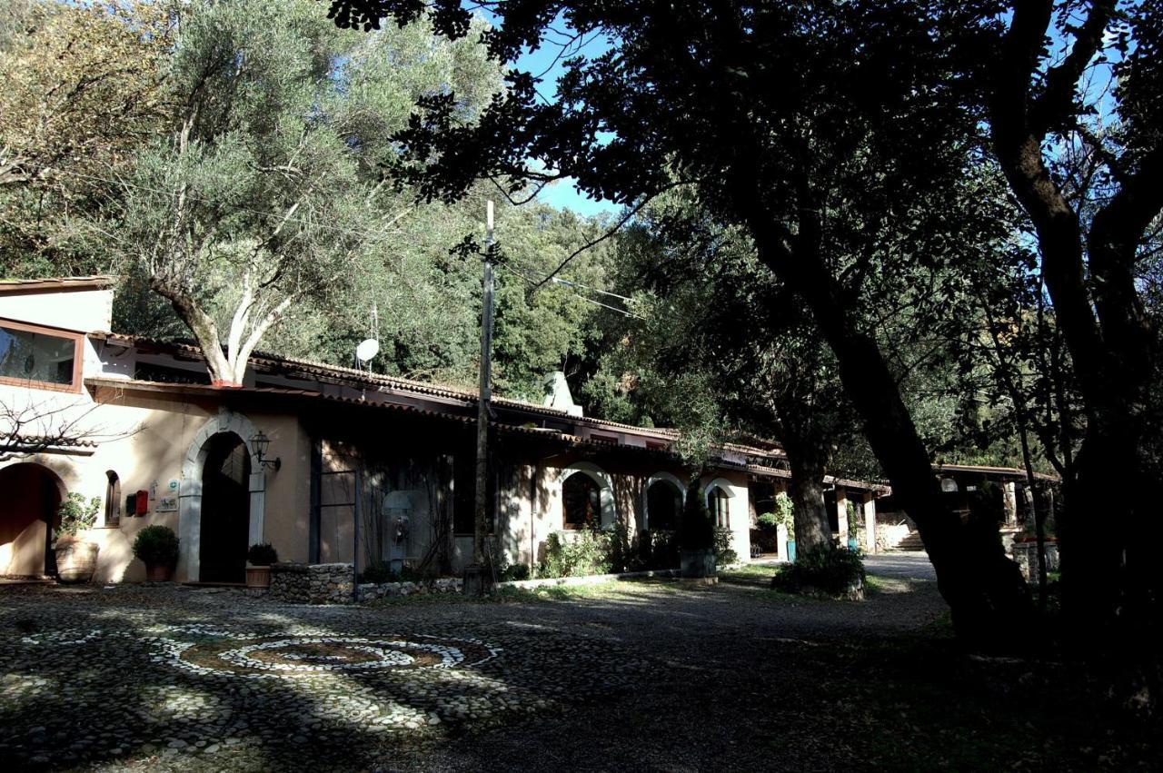 La Francesca Sud Un Villaggio"Glamping" Scario Exterior foto